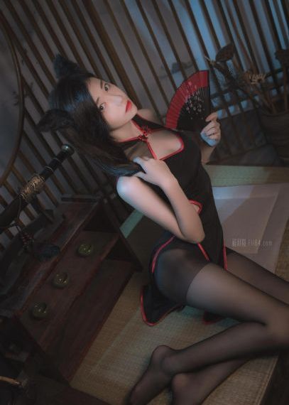 亚洲精品久久久久久蜜桃_1080P电影完整版在线观看