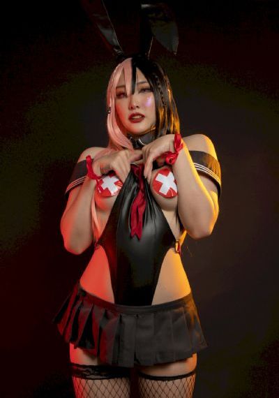 欧美少妇bbb_BD迅雷电影在线