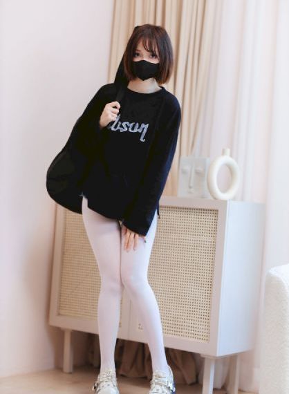 美女操逼骚货大逼av_4K高清迅雷在线观看