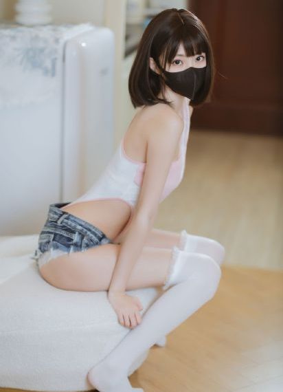 中文字幕乱码一区二区av_BD英语高清迅雷在线观看