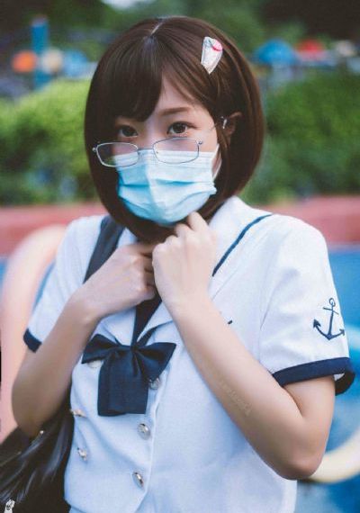 欧美成人高_字幕高清版在线播放
