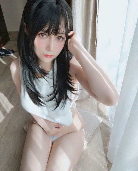 青椒午夜影院在线日本视频_4K高清免费观看
