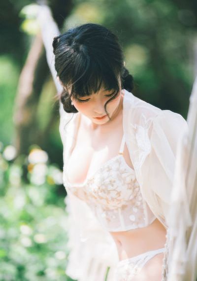 亚洲精品壁纸动态视频背景_超清在线观看完整版